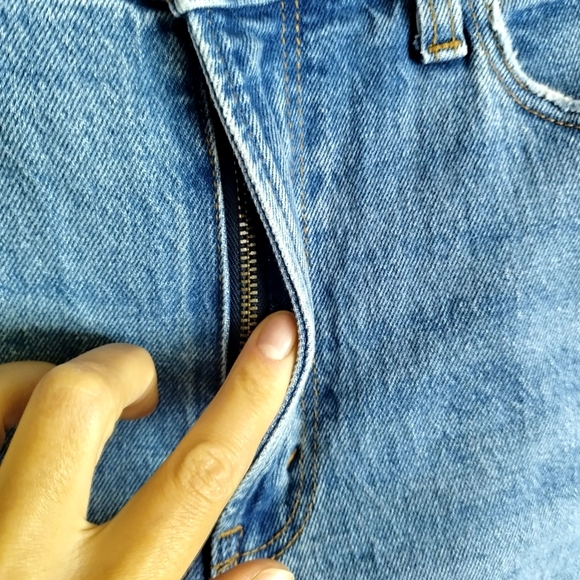 abercrombie and Fitch the mom high rise jeans Sz 27/ 4 - Picture 5 of 11